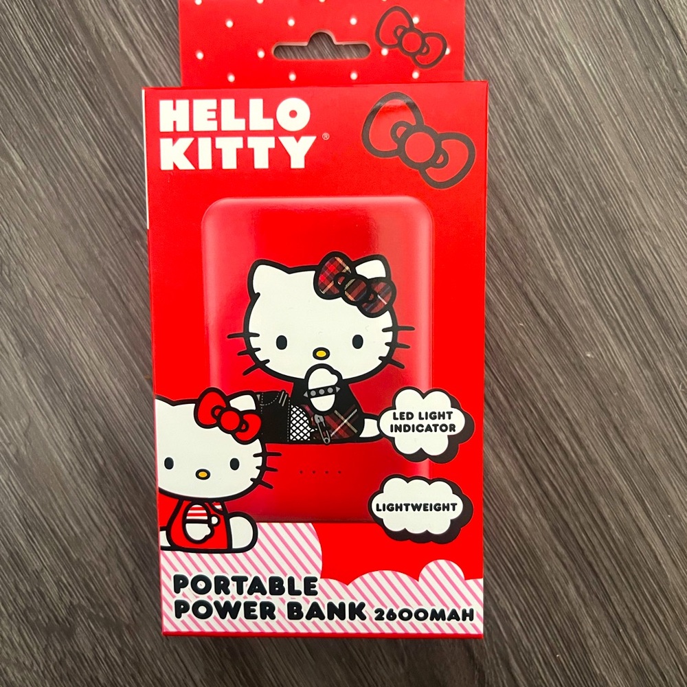 Hello Kitty Portable Power Bank ❤️